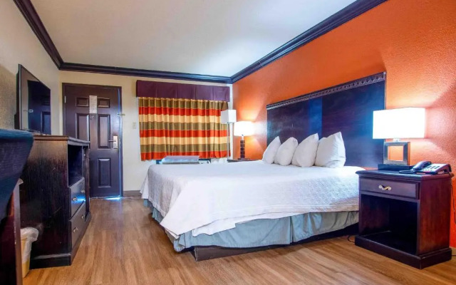 Days Inn by Wyndham Oklahoma City/Moore
