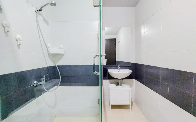 Comfort And Homey 1Br Apartment Scientia Residence