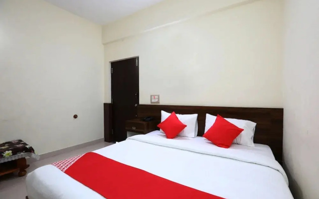 Nanjunda Palace By OYO Rooms