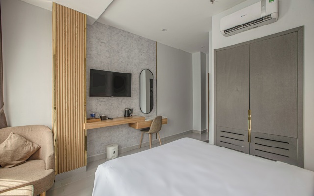 The Sun Hotel – Guest Rooms – Can Tho