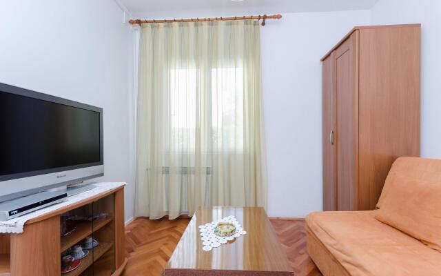Apartment Nikola in Barbat - island Rab