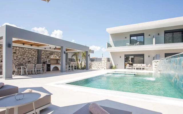 Calma Luxury Villas