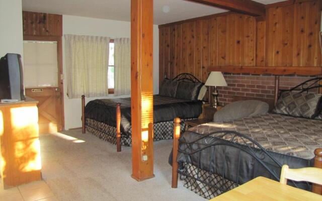 Kern Riverfront Lodge