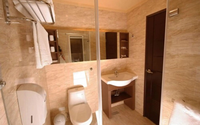 Kindness Hotel Glory Pier