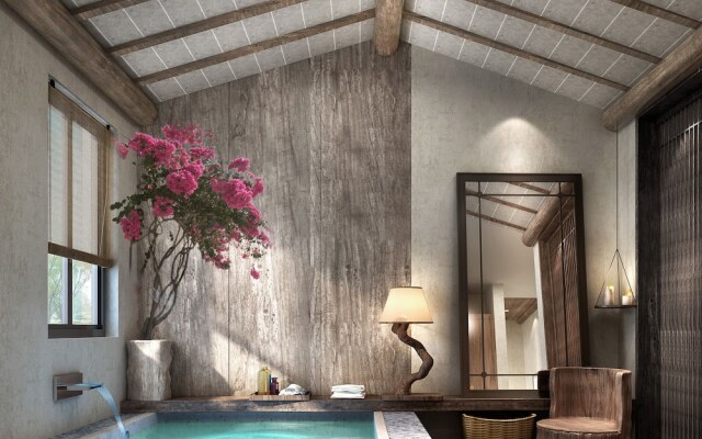 Seclusion Scenery of Tangquan Hotspring