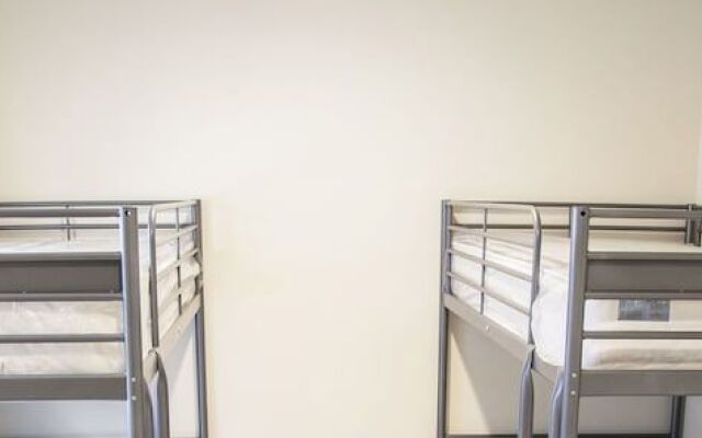 Los Angeles Extended Stay Hostel