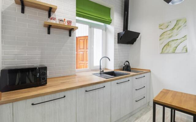 LEOGRAND Loft-studio on Tamanska 8