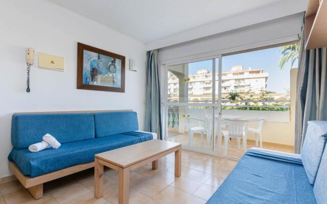 Mariner Club Apartments