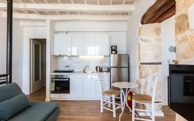 Anne Apartment cozy stay in the Old Harbor