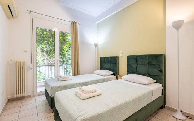 Roubnb 2 Acropolis Apt