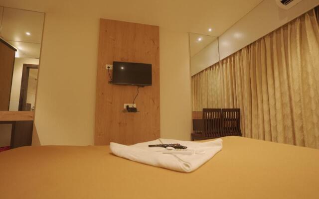M B Residency Lodging & Boarding By WB Inn