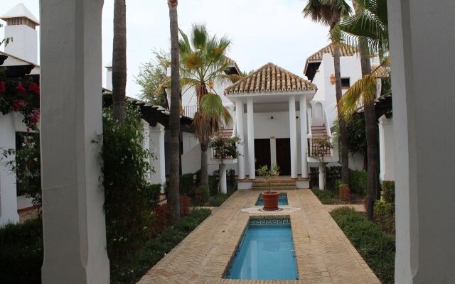 Отель Moon Dreams El Cortijo