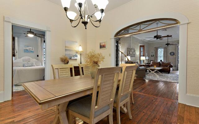 Carroll House Cottages