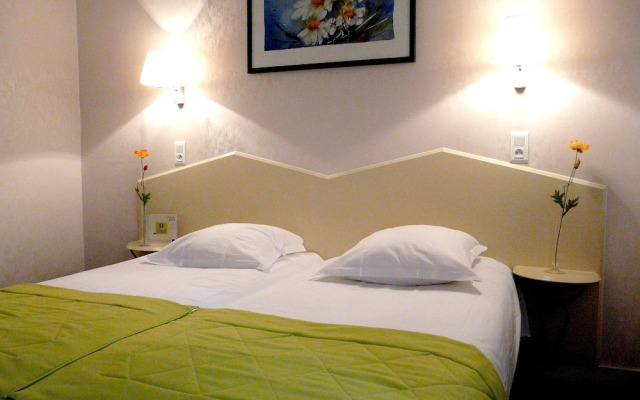 Logis Hôtel de la Paix