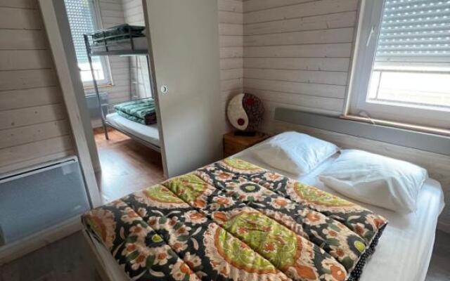 APPARTEMENT 4 PERSONNES CLASSE 2 ETOILES LEBOUCQ Laurent