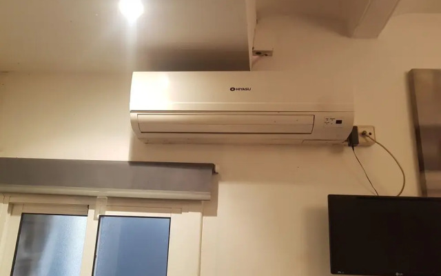 Interior Apt Center 42 El Born