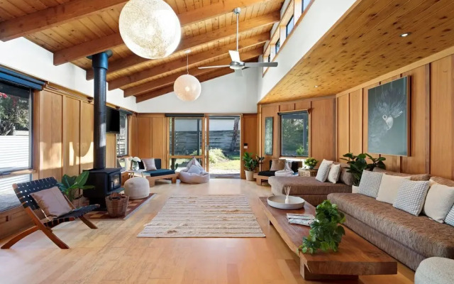 Aireys Rustic Chic - Rejuvenate Stays