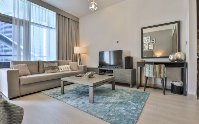 Driven Holiday Homes - Indigo Tower