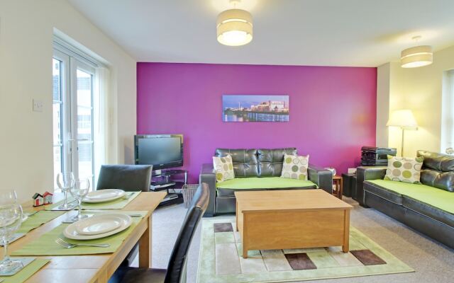 Brighton Getaways - Beach Lodge House