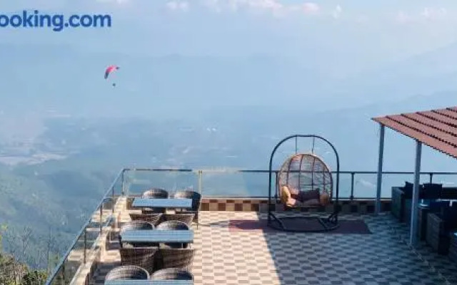 SPOT ON 393 Himalayan Sunrise