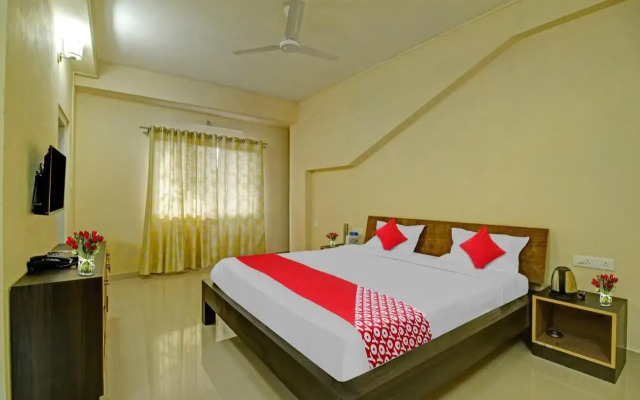Oyo Flagship 806580 Hotel Inrisa