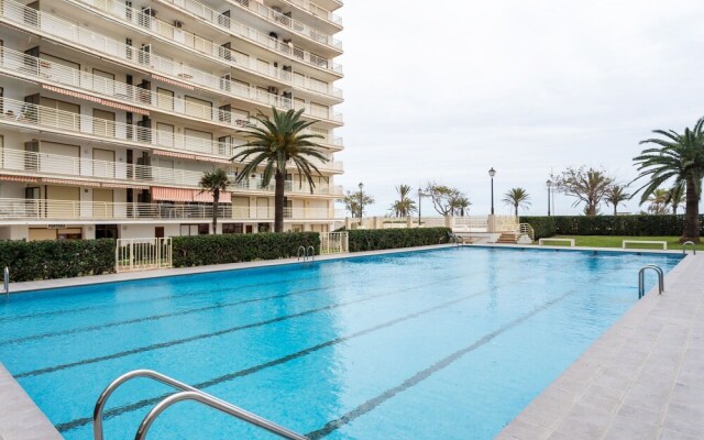 Dreamy Apartment in Gandia at Beach