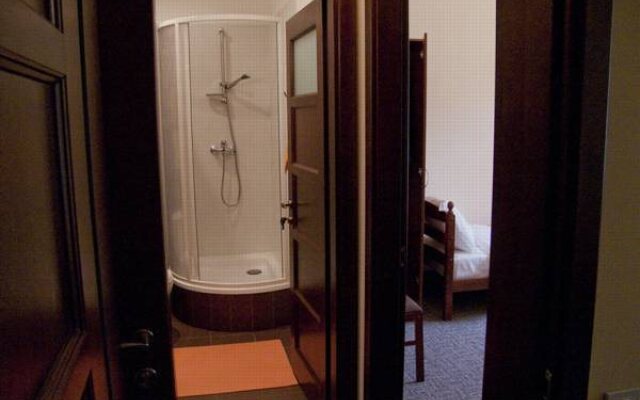 Hostel Lux
