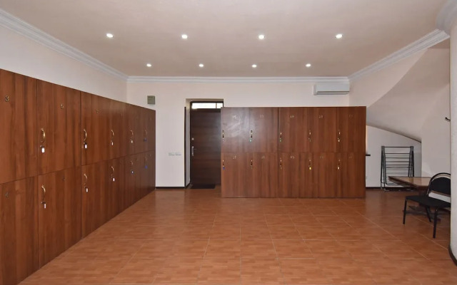 Li-Em Fauna Hostel