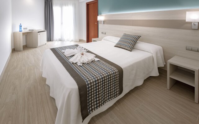 Hotel 4R Miramar Calafell