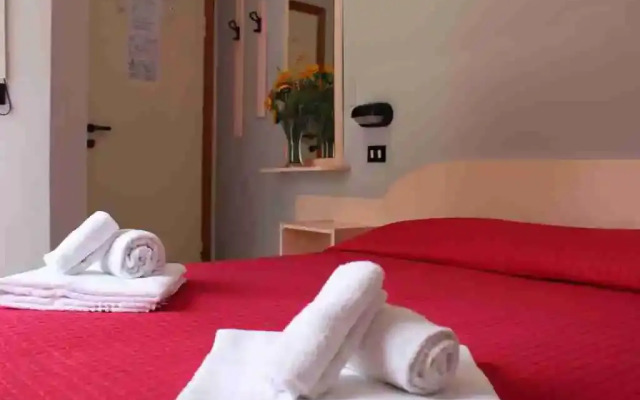 Hotel Laura Beach