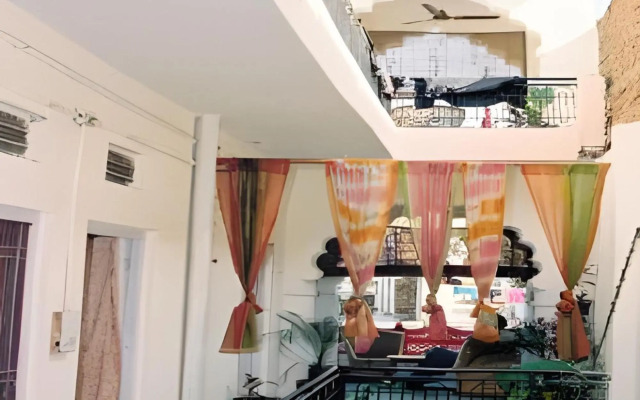 Priya Guest House