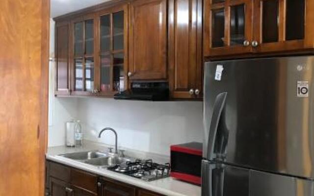 Fantastic & Cozy #10: Condo Close To the Beach