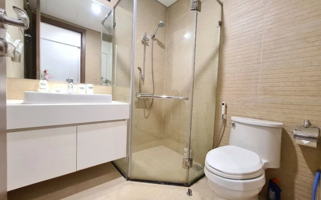 Canh Apartment in Vinhome Skylake