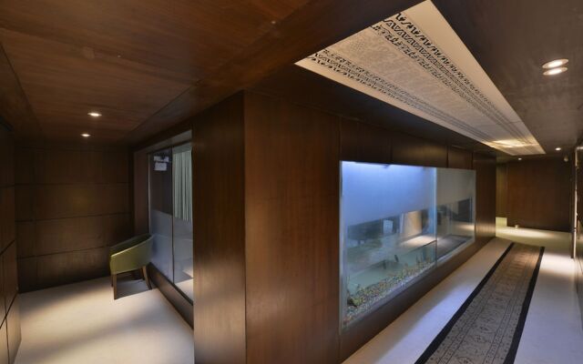 Hotel The Golden Oak Central by Citrus Prime