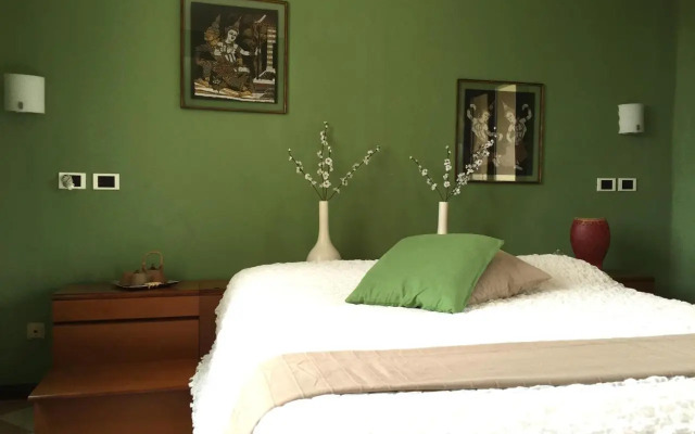 Shangrilla Hotel & Restaurant