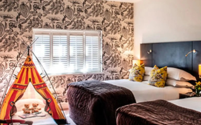 The Kensington Hotel