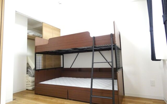 Alpha Square Minami 6 Jo 401