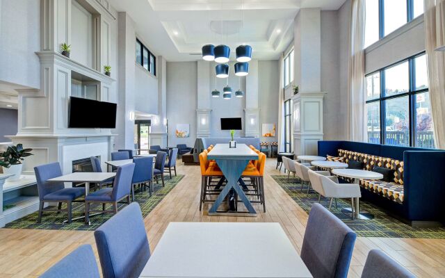 Hampton Inn & Suites Nacogdoches