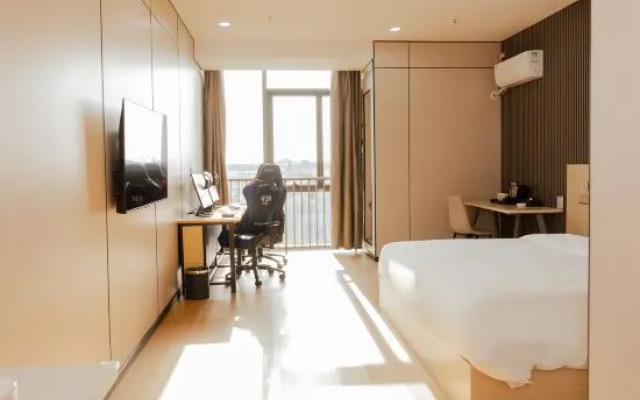 Horizon E-sports Homestay (Suzhou Jinhu Life Plaza)