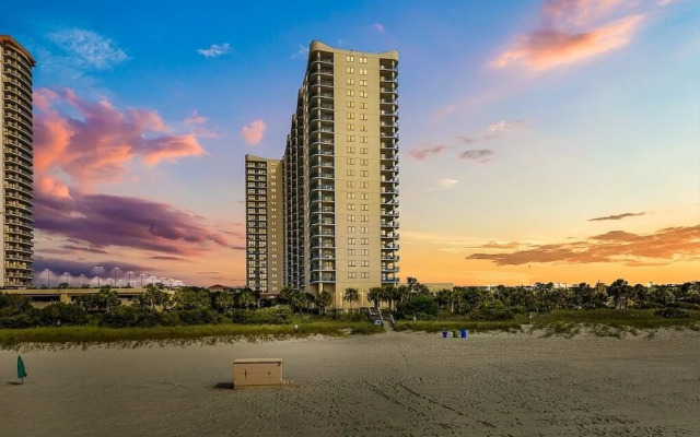 Brighton Tower 1909 3br 3ba Oceanfront 3 Bedroom Condo by RedAwning