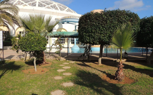 Suites hotel les charmilles & spa