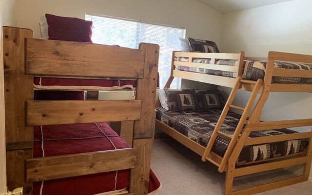 Big Bear Mountain Escape