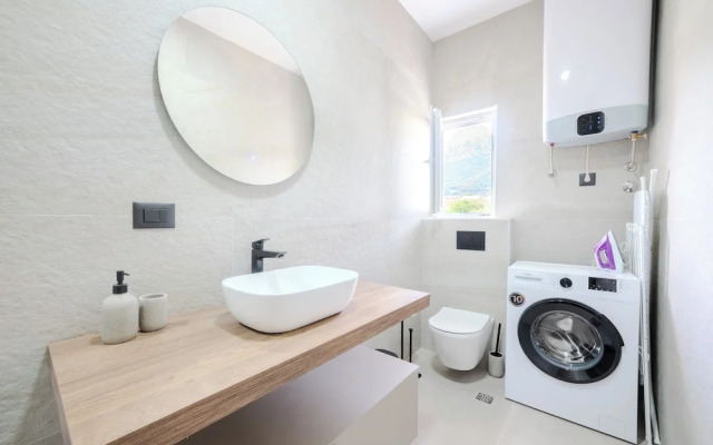 Luxury apartments Marino near beach