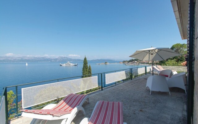 Nice Home in Trpanj With Wifi and 3 Bedrooms