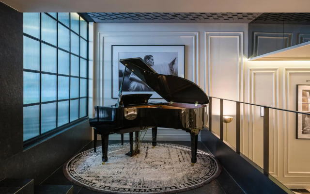 The Amsterdam Boutique Stays by Viadora