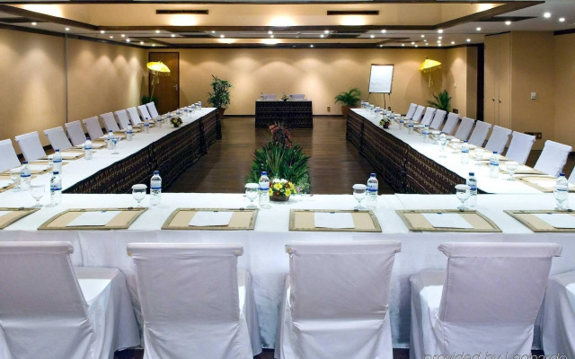 Novotel Lombok Resort and Villas