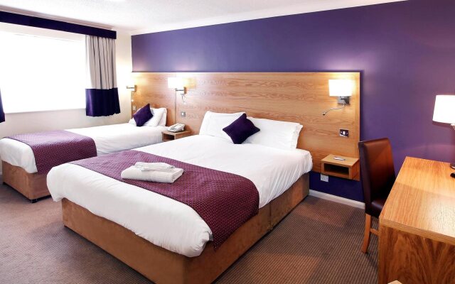 Mercure Chester North Woodhey House Hotel