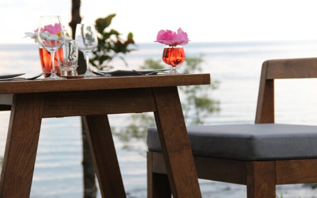 Nest Sense Resort