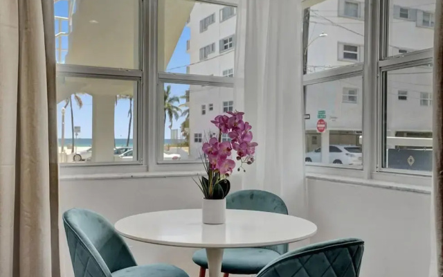Marine Villas 1 in Hollywood