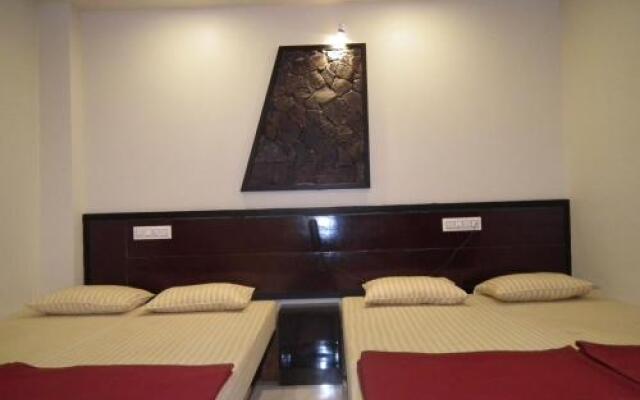 Galaxy Lodge